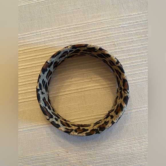 Costume Jewelry Bracelet Assortment - Picture 7 of 7